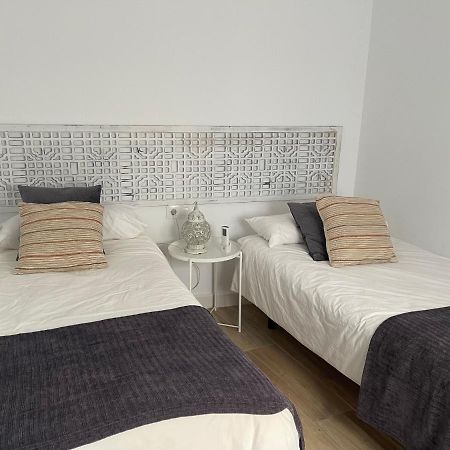 Apartamentos La Higuera 1 Рота Экстерьер фото